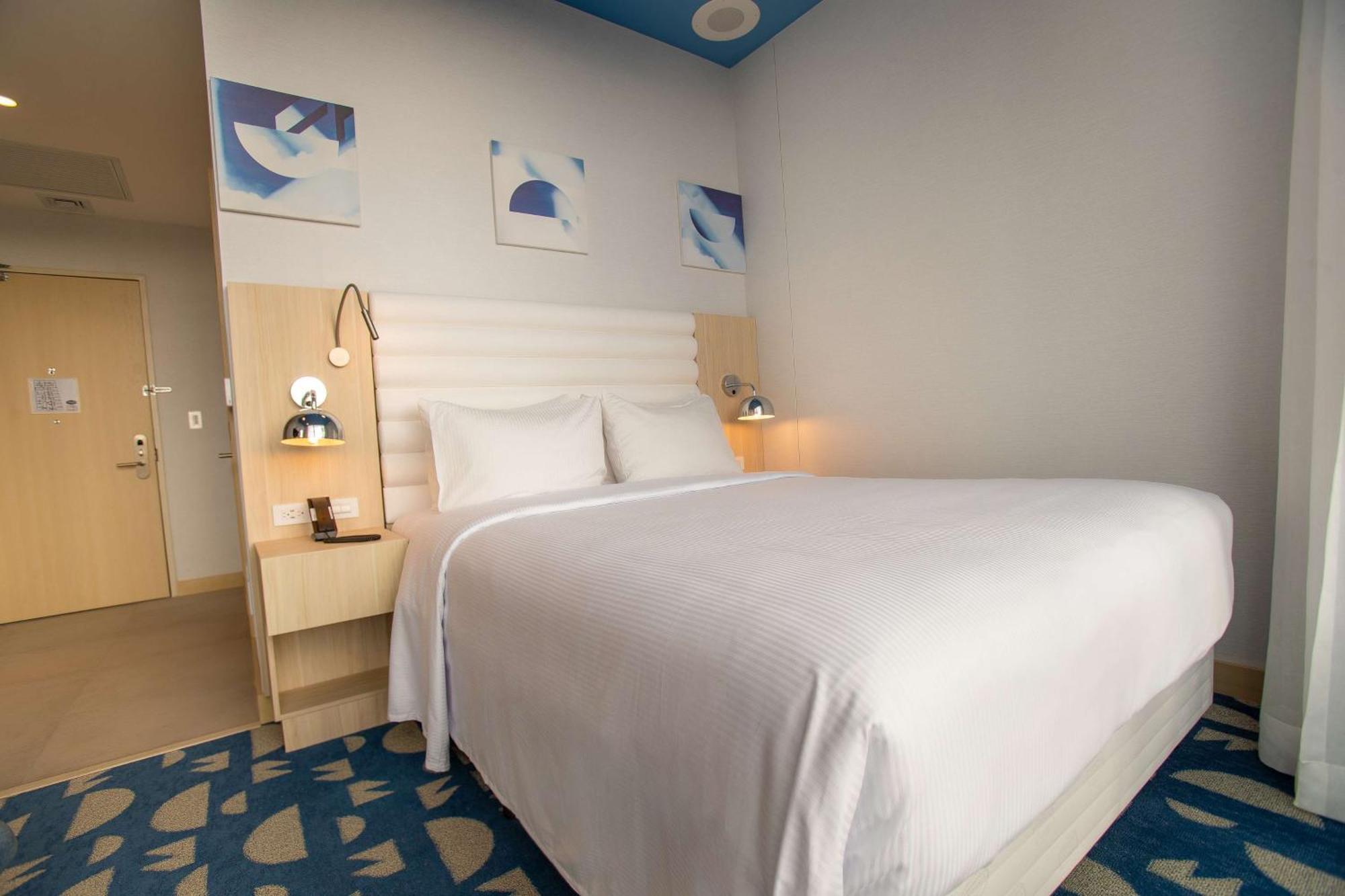 Hotel Hampton By Hilton Quito La Carolina Park Exterior foto